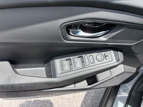 Used 2025 Honda Accord SE image 12