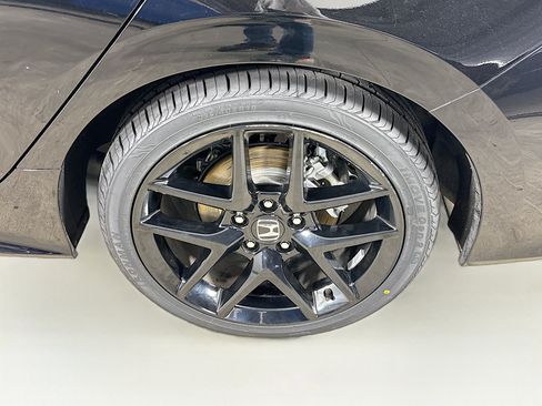 Certified 2025 Honda Civic Sport image 37