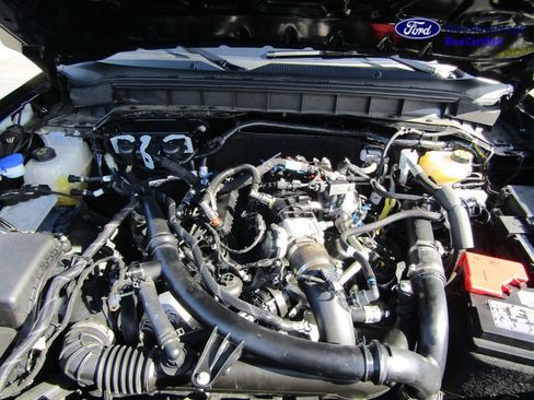 Certified 2025 Ford Bronco Badlands AWD/4WD image 15