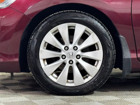 Used 2014 Honda Accord EX image 2