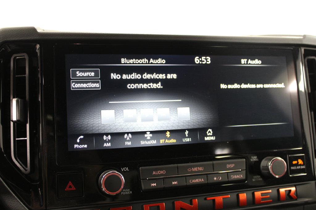 Used 2025 Nissan Frontier PRO-4X AWD/4WD image 41