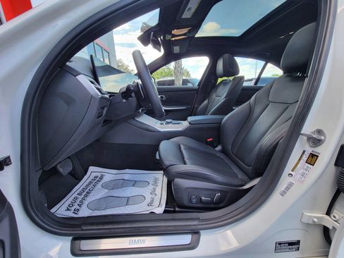 Used 2025 BMW 330i Sedan RWD image 8