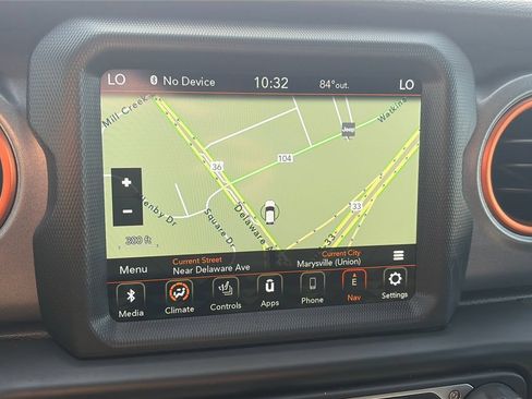 Used 2022 Jeep Gladiator Mojave w/ Cold Weather Group AWD/4WD image 18