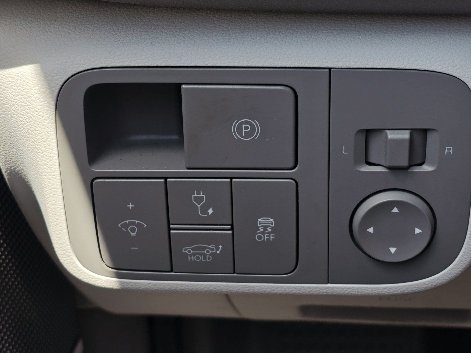 Certified 2023 Hyundai Ioniq 6 SEL RWD image 27