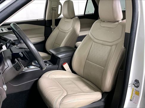 Used 2021 Ford Explorer Platinum w/ Equipment Group 601A image 25