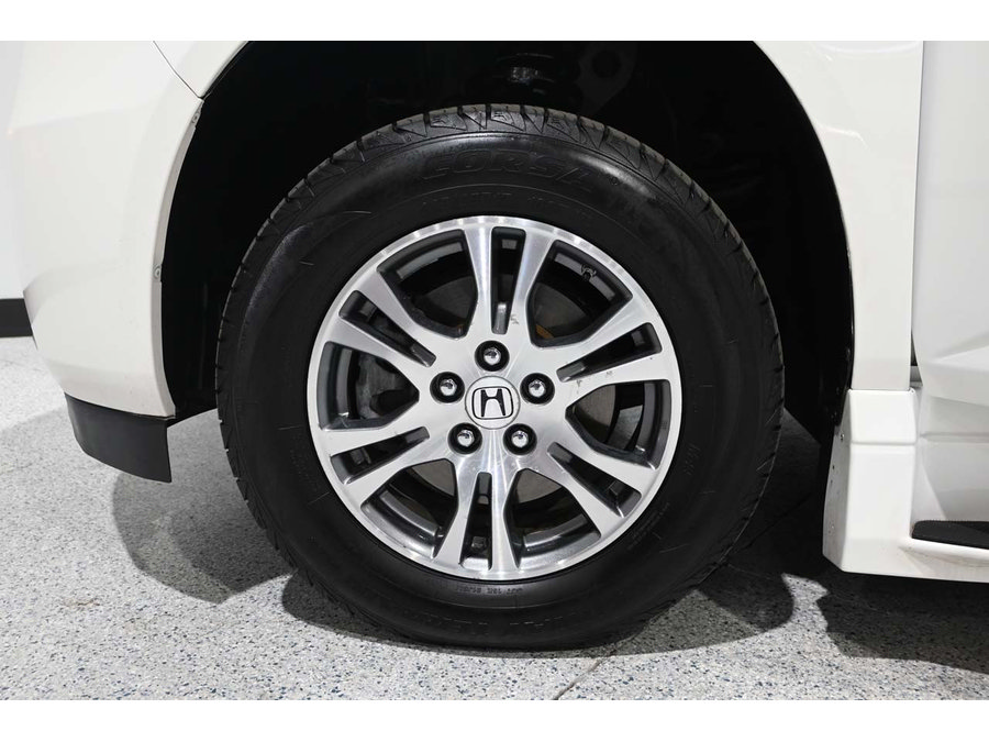 Used 2012 Honda Odyssey EX image 12