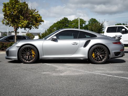 Used 2015 Porsche 911 Turbo S AWD/4WD image 7