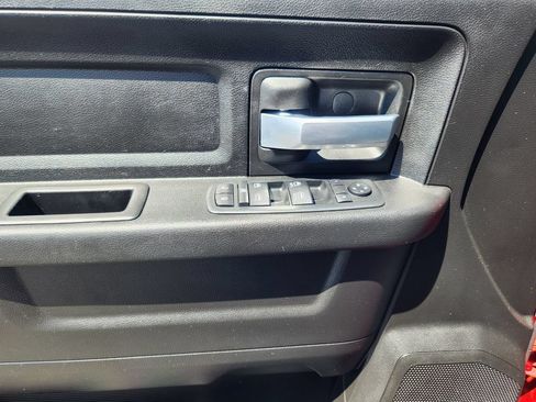 Used 2019 RAM 2500 Tradesman w/ Chrome Appearance Group AWD/4WD image 30