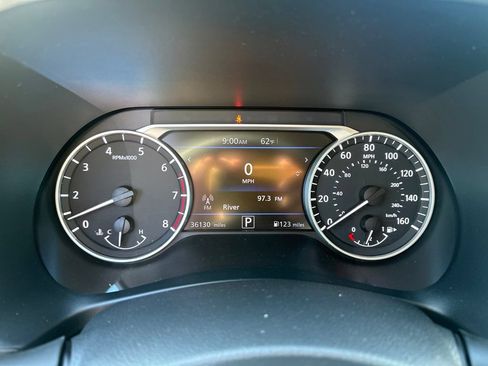 Used 2023 Nissan Sentra SV w/ All-Weather Package FWD image 9