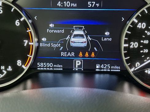 Used 2024 Nissan Altima 2.5 SV image 18