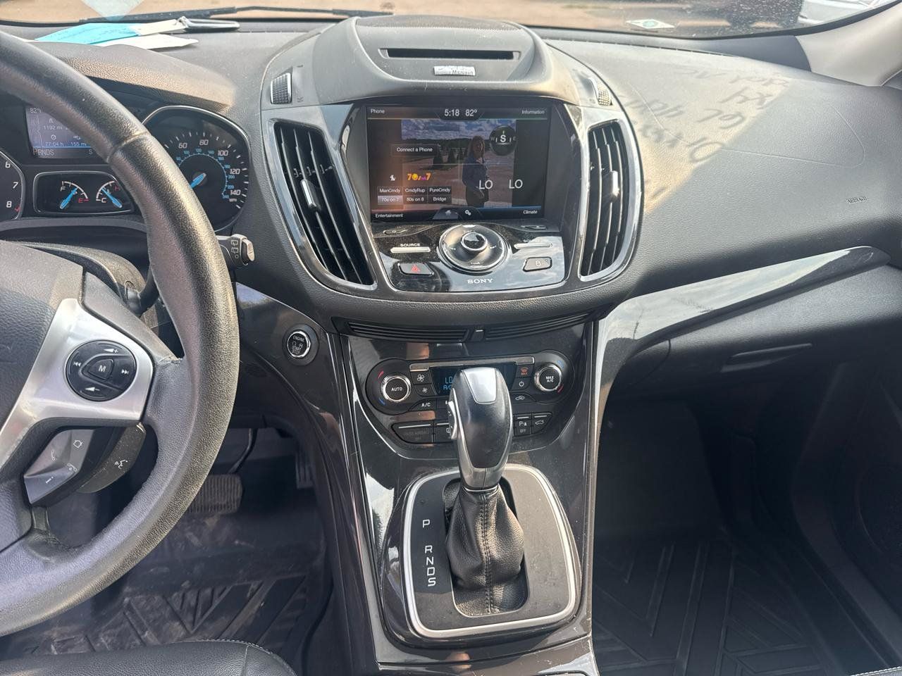 Used 2014 Ford Escape Titanium w/ Equipment Group 401A AWD/4WD image 10