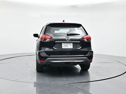 Used 2018 Nissan Rogue S image 8