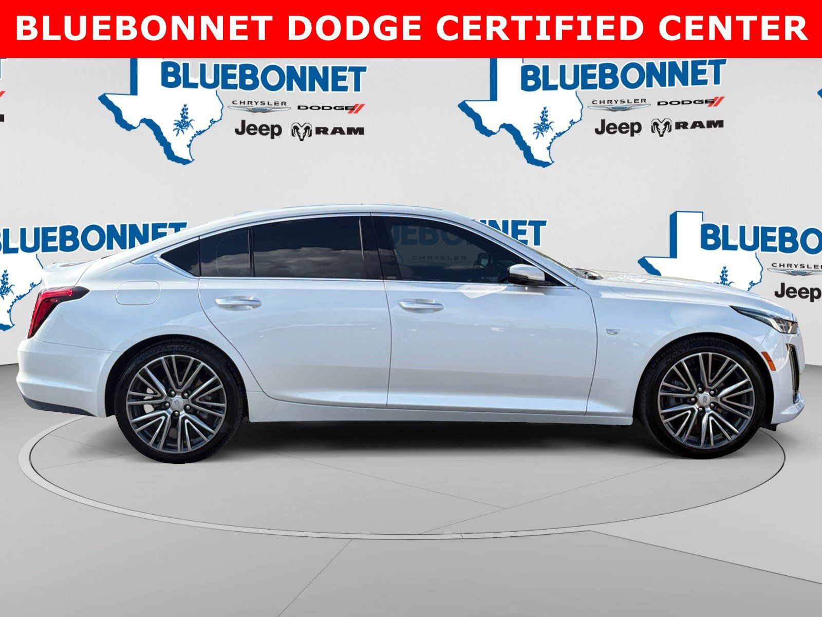 Used 2024 Cadillac CT5 Premium Luxury RWD image 4