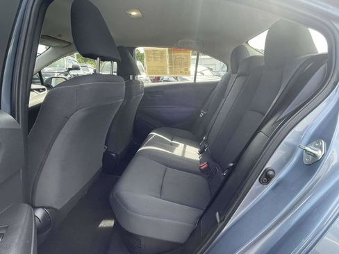 Used 2025 Toyota Corolla LE FWD image 13