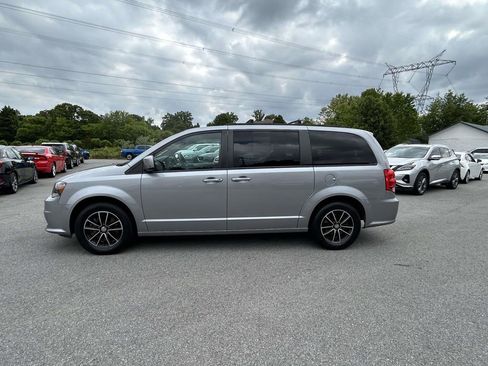 Used 2019 Dodge Grand Caravan GT FWD image 6