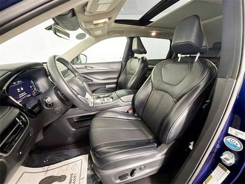Used 2023 INFINITI QX60 Luxe image 19