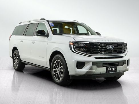 Used 2025 Ford Expedition Max Platinum AWD/4WD image 8
