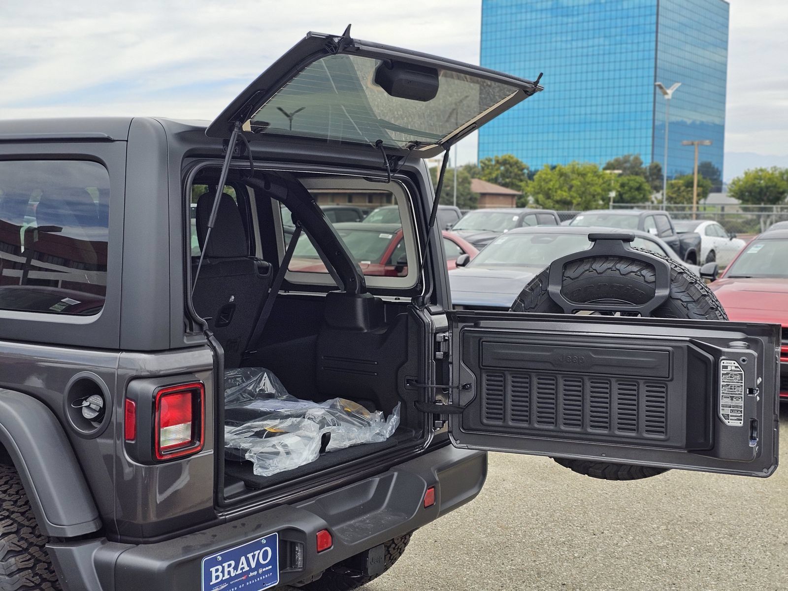 New 2026 Jeep Wrangler Unlimited Sport AWD/4WD image 8