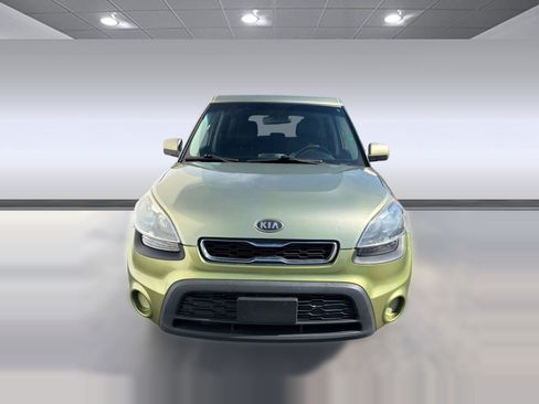 Used 2012 Kia Soul FWD image 6