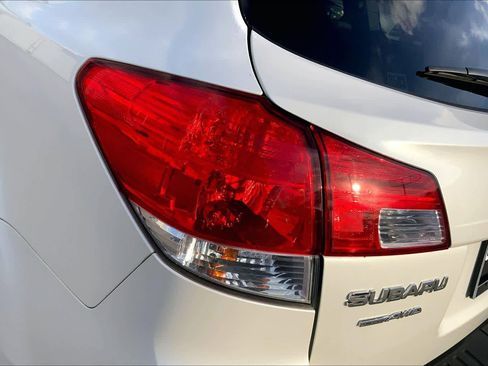 Used 2014 Subaru Outback 2.5i Limited image 25