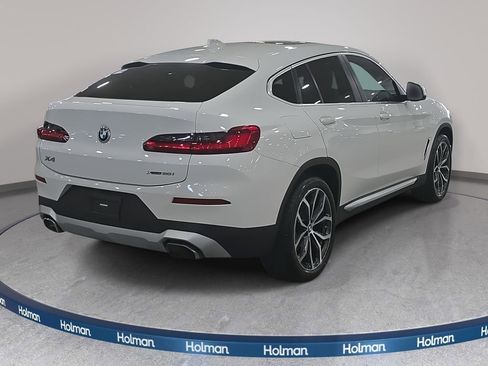 Certified 2023 BMW X4 xDrive30i w/ Convenience Package image 5