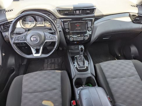 Used 2021 Nissan Rogue Sport SV AWD/4WD image 28