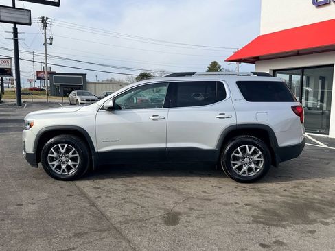 Used 2020 GMC Acadia SLT w/ LPO, Floor Liner Package image 3