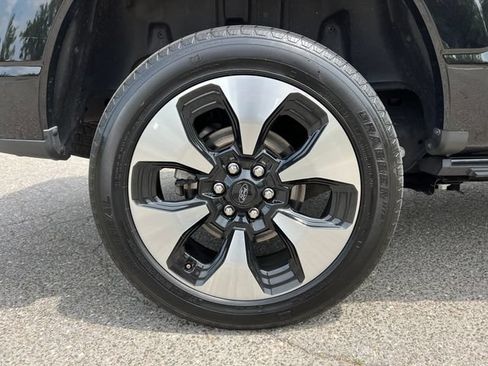 Used 2023 Ford F150 Lightning Platinum AWD/4WD image 14