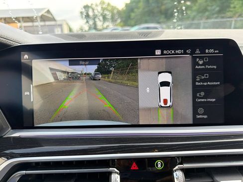 Used 2022 BMW X7 M50i AWD/4WD image 40
