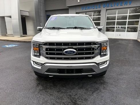 Used 2023 Ford F150 Lariat image 3