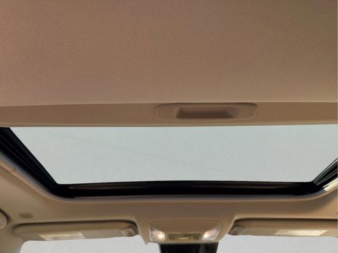 Used 2024 Toyota RAV4 XLE Premium image 25