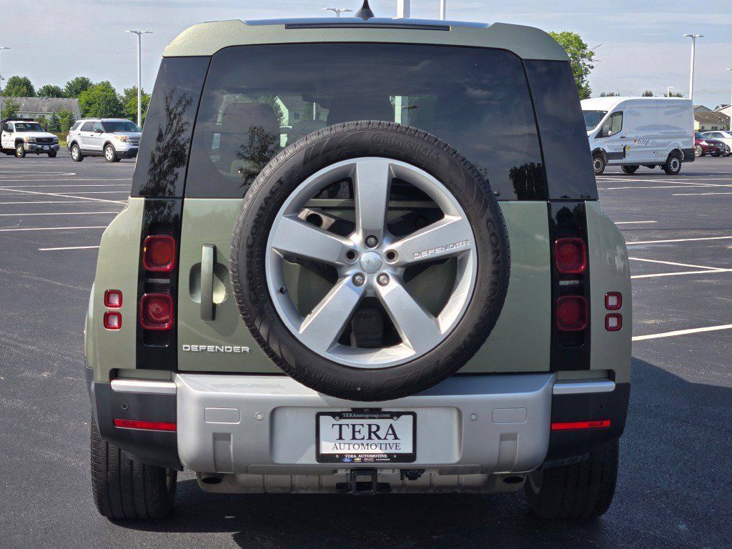 Used 2024 Land Rover Defender 130 S AWD/4WD image 14