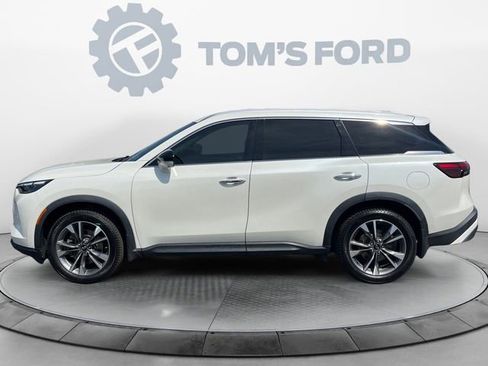 Used 2022 INFINITI QX60 Luxe w/ Cargo Package AWD/4WD image 3