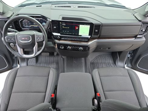 Used 2024 GMC Sierra 1500 Elevation image 9