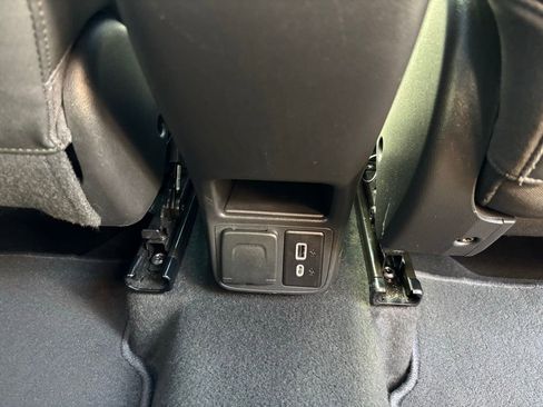 Used 2024 Chevrolet TrailBlazer RS w/ Convenience Package image 26