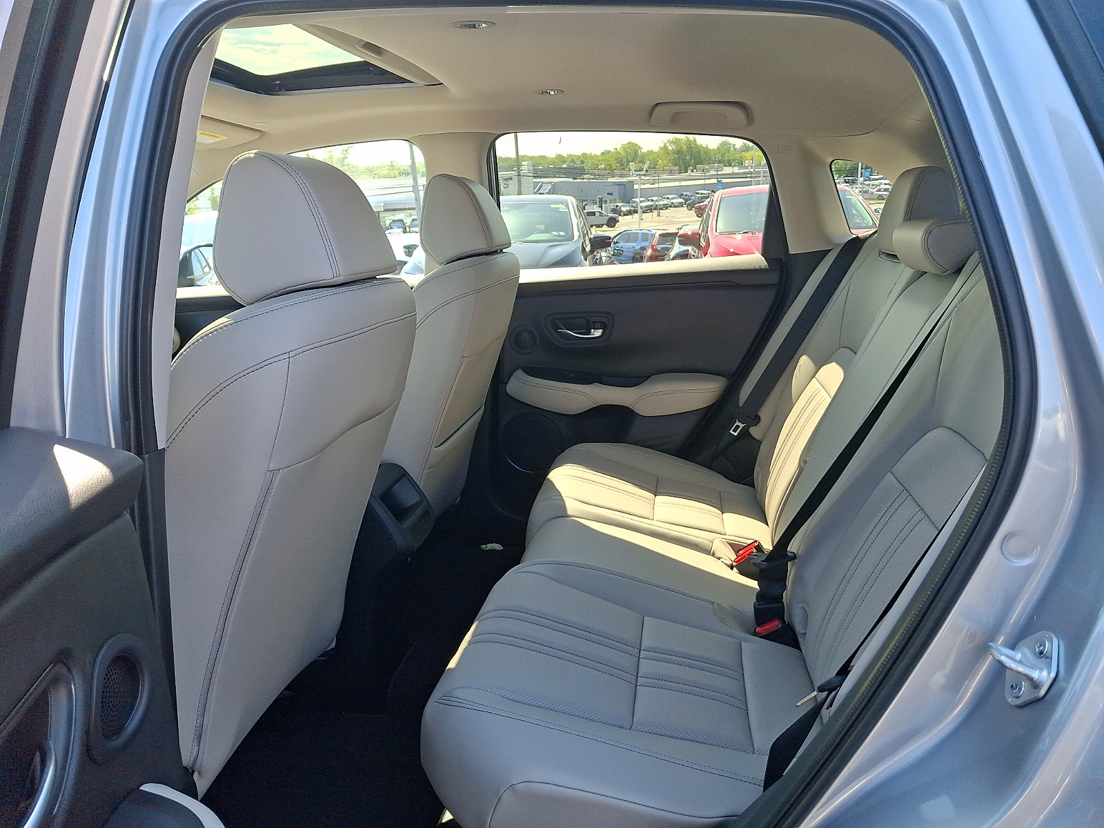 New 2027 Honda HR-V EX-L image 5