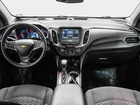 Used 2022 Chevrolet Equinox LT w/ LPO, Floor Liner Package image 12