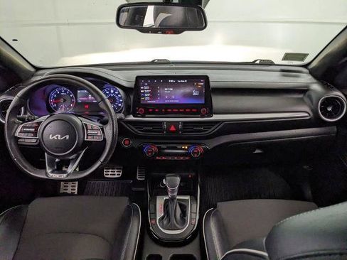 Used 2024 Kia Forte GT-Line w/ GT-Line Premium Package FWD image 7