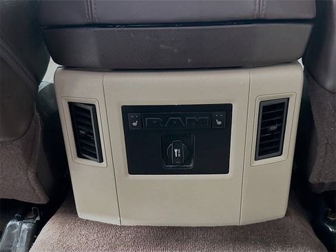 Used 2018 RAM 1500 Laramie Longhorn w/ Longhorn Southfork Package image 30