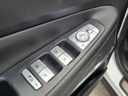 Used 2023 Hyundai Santa Fe Calligraphy AWD/4WD image 15
