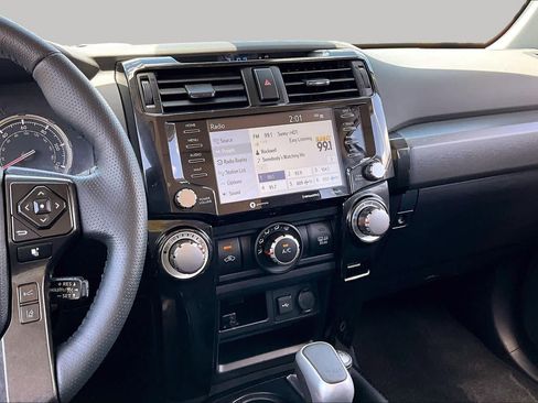 Used 2024 Toyota 4Runner TRD Off-Road Premium w/ Off Road Premium Plus Package AWD/4WD image 7