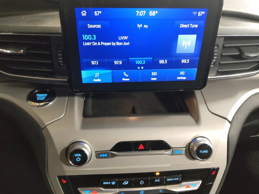 Used 2023 Ford Explorer XLT w/ Equipment Group 202A AWD/4WD image 25