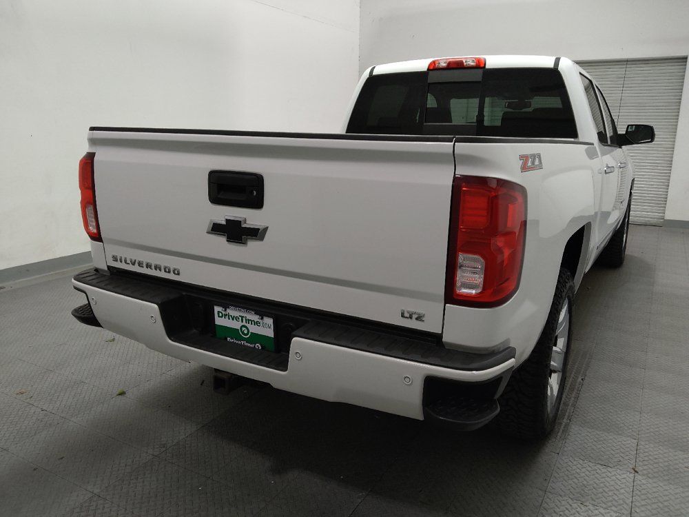 Used 2017 Chevrolet Silverado 1500 LTZ Z71 w/ LTZ Plus Package AWD/4WD image 7