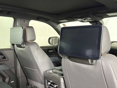 New 2026 GMC Yukon AT4 w/ AT4 Premium Plus Package image 30