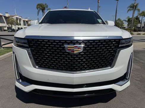 Used 2021 Cadillac Escalade Premium Luxury w/ Driver Assist Tech Package AWD/4WD image 13