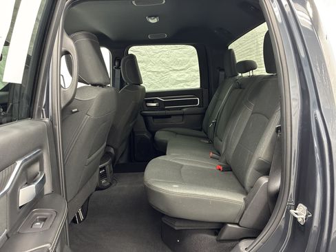 Certified 2025 RAM 2500 Big Horn AWD/4WD image 12