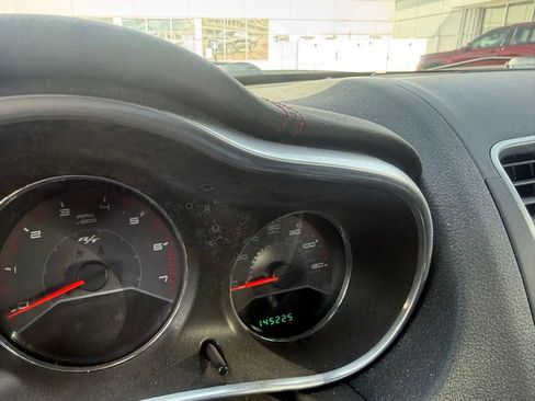 Used 2013 Dodge Avenger R/T FWD image 13