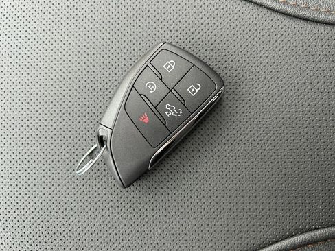 New 2025 GMC Sierra 2500 AT4 image 33