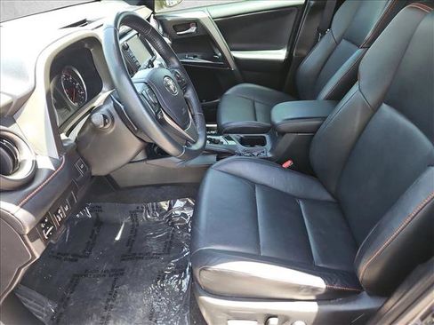 Used 2016 Toyota RAV4 SE w/ Advanced Technology Package FWD image 21