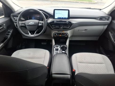 Used 2023 Ford Escape Active AWD/4WD image 17